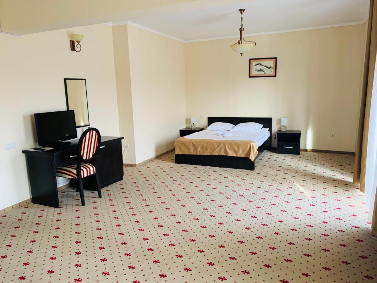 Popasul Romanilor Hotel Zalau Luaran gambar