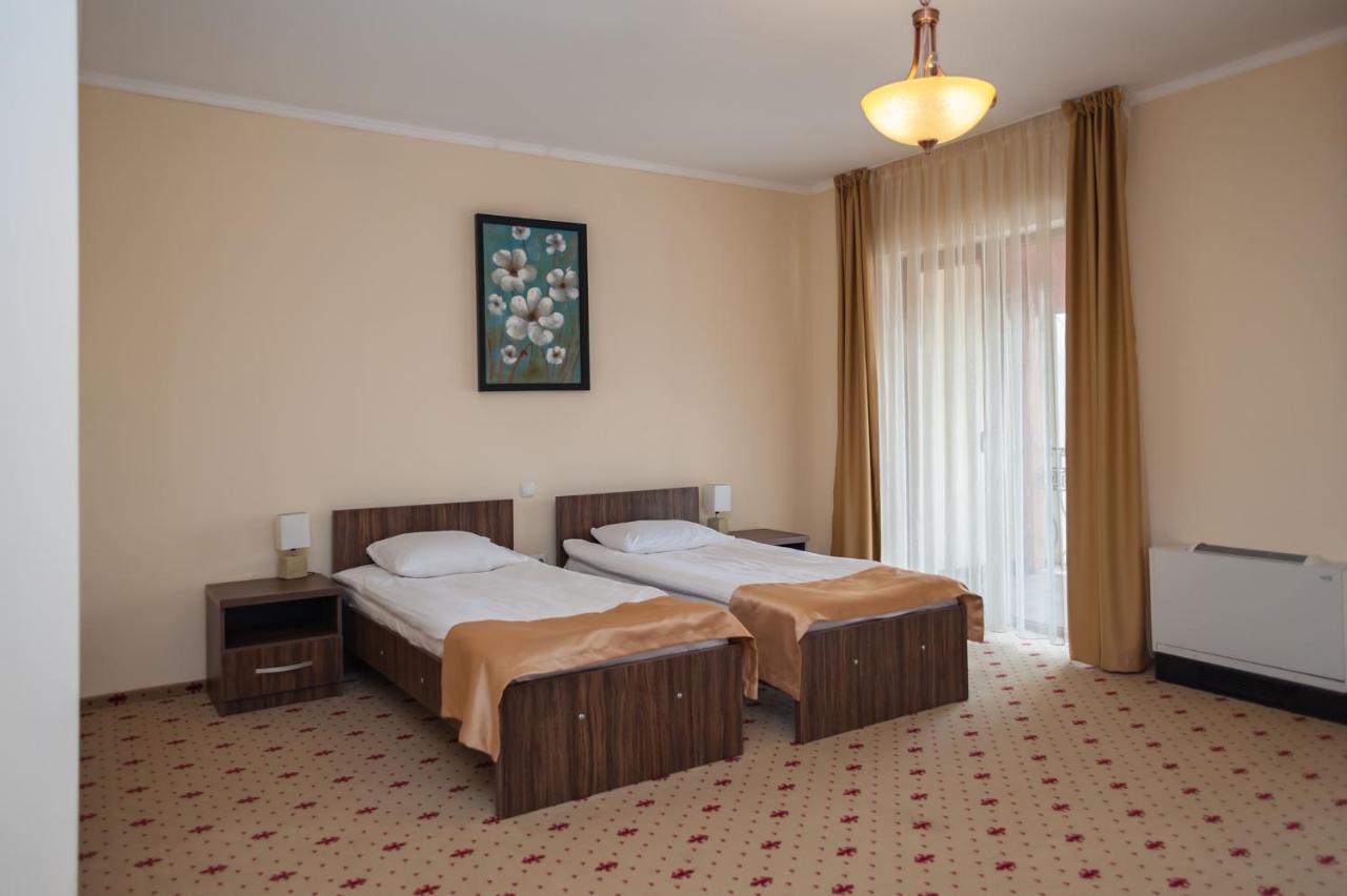 Popasul Romanilor Hotel Zalau Luaran gambar